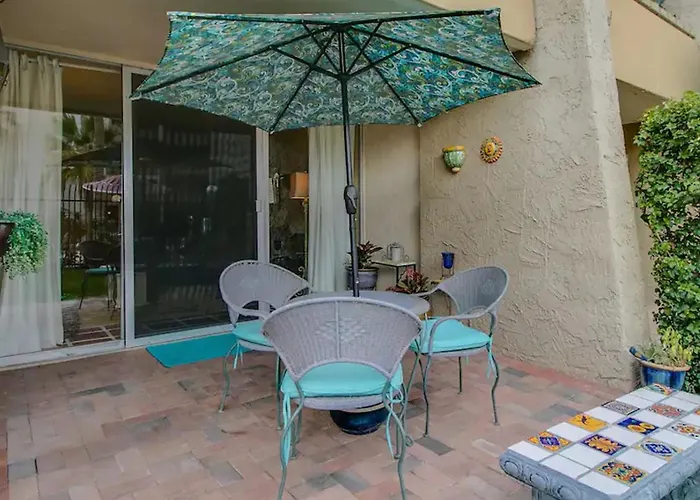 New Charming 1-bdrm In Old Town Ferienhaus *